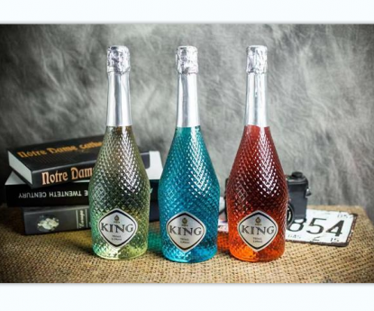 帝馬仕透明菠蘿瓶起泡酒